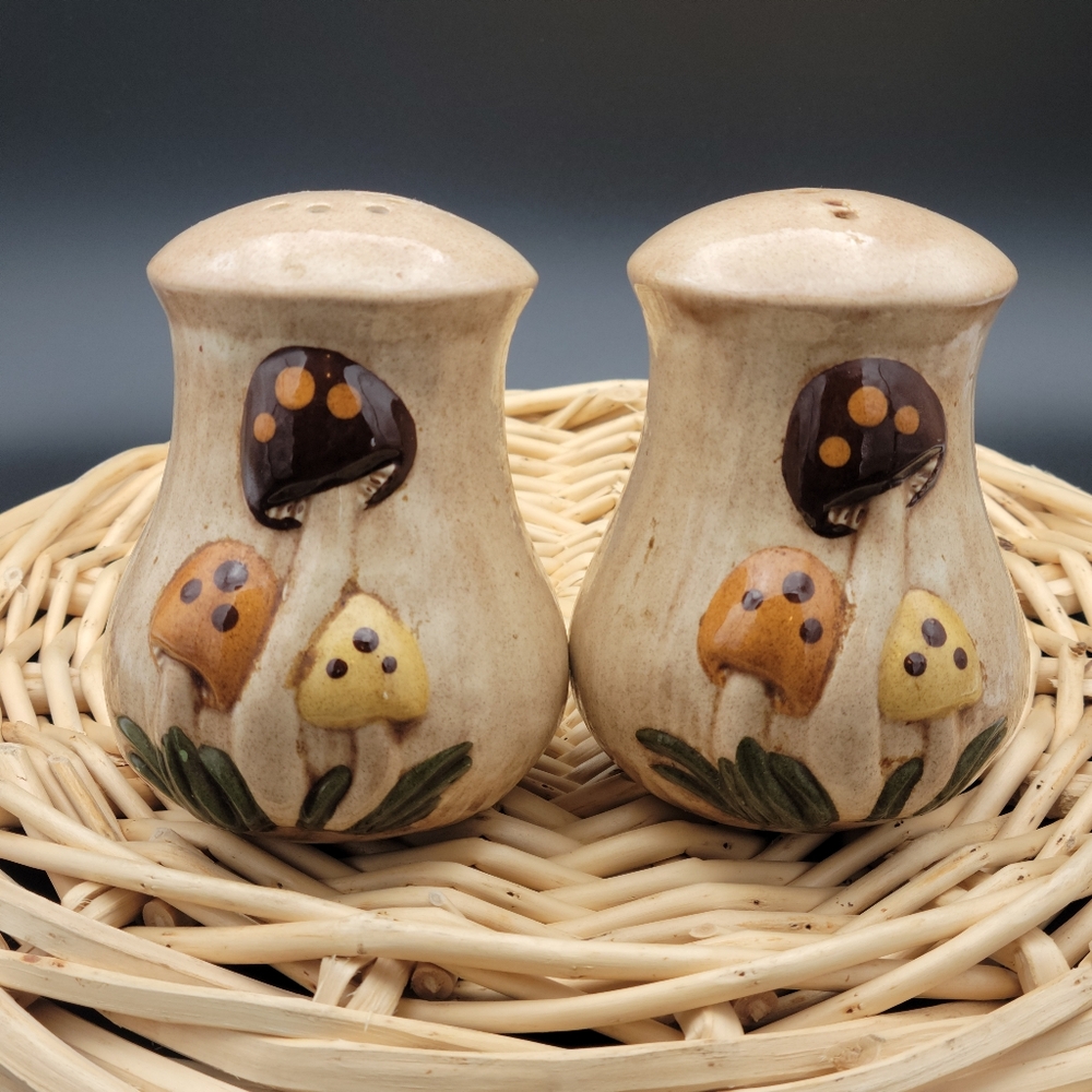 Set of Vintage 1970s Ceramic Mushroom Salt and Pepper Shakers
